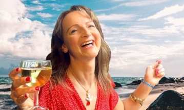 Shirley Valentine small